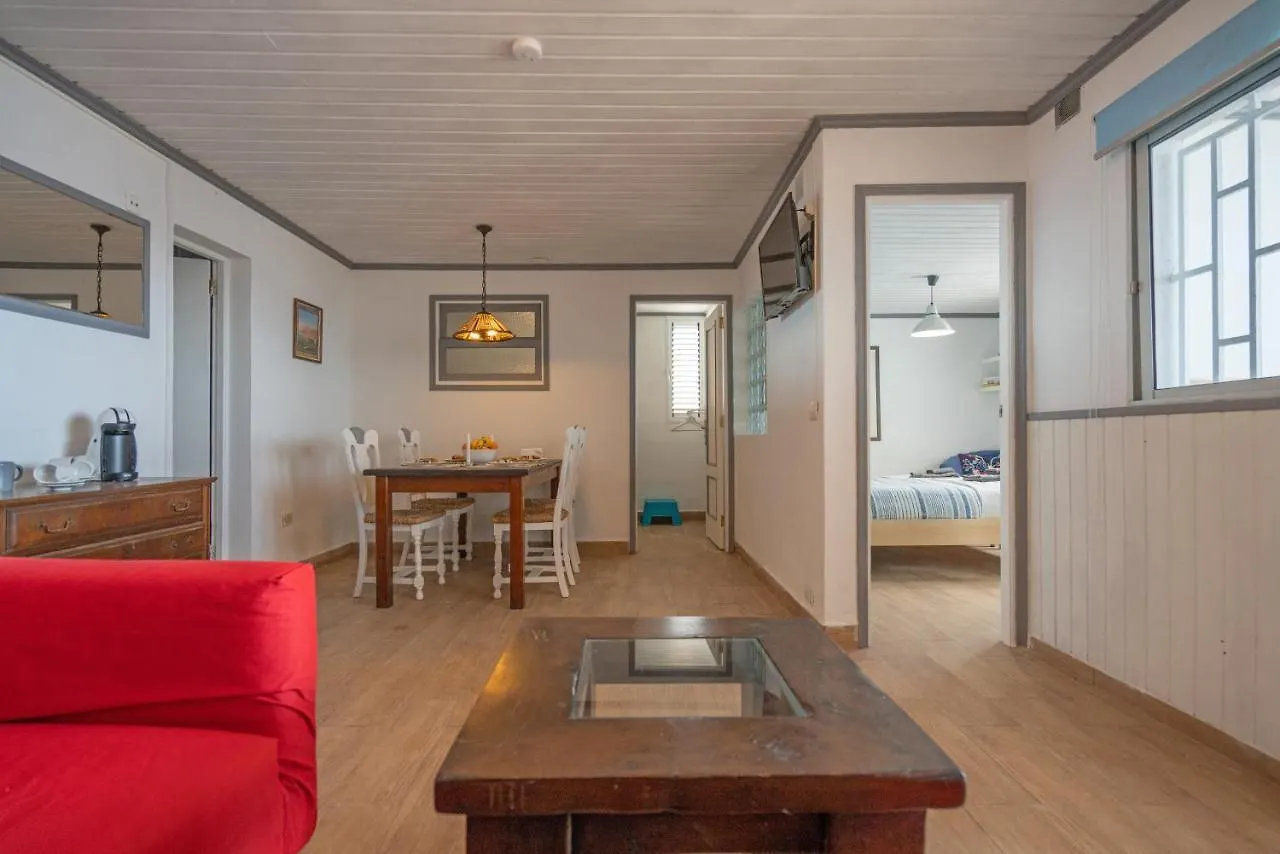 فيلا سانتا كروز دي تينيريففي Front Line, Unbeatable Terrace 10M From The Sea 0*,  إسبانيا